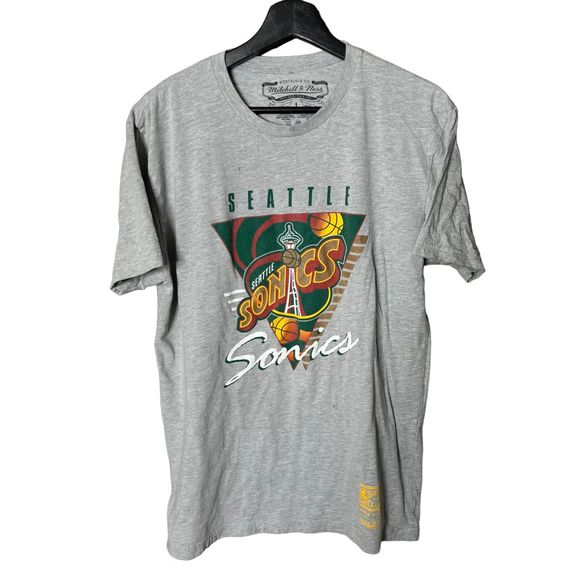 Mitchell & Ness Seattle SuperSonics T Shirt Large - Picture 1 of 2